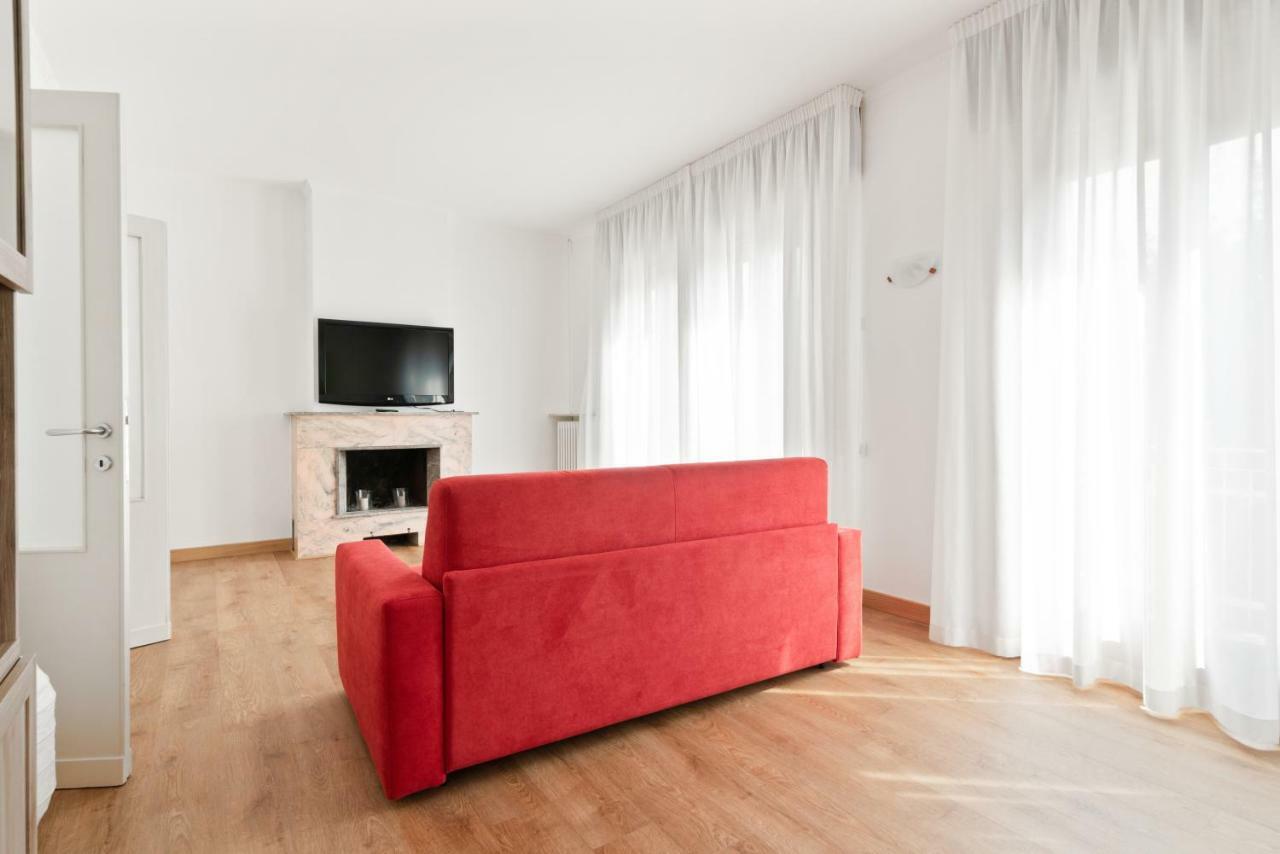 Santa Rita Roomy Apartment Padova Esterno foto